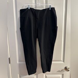 Torrid black leggings with pocket size 3
